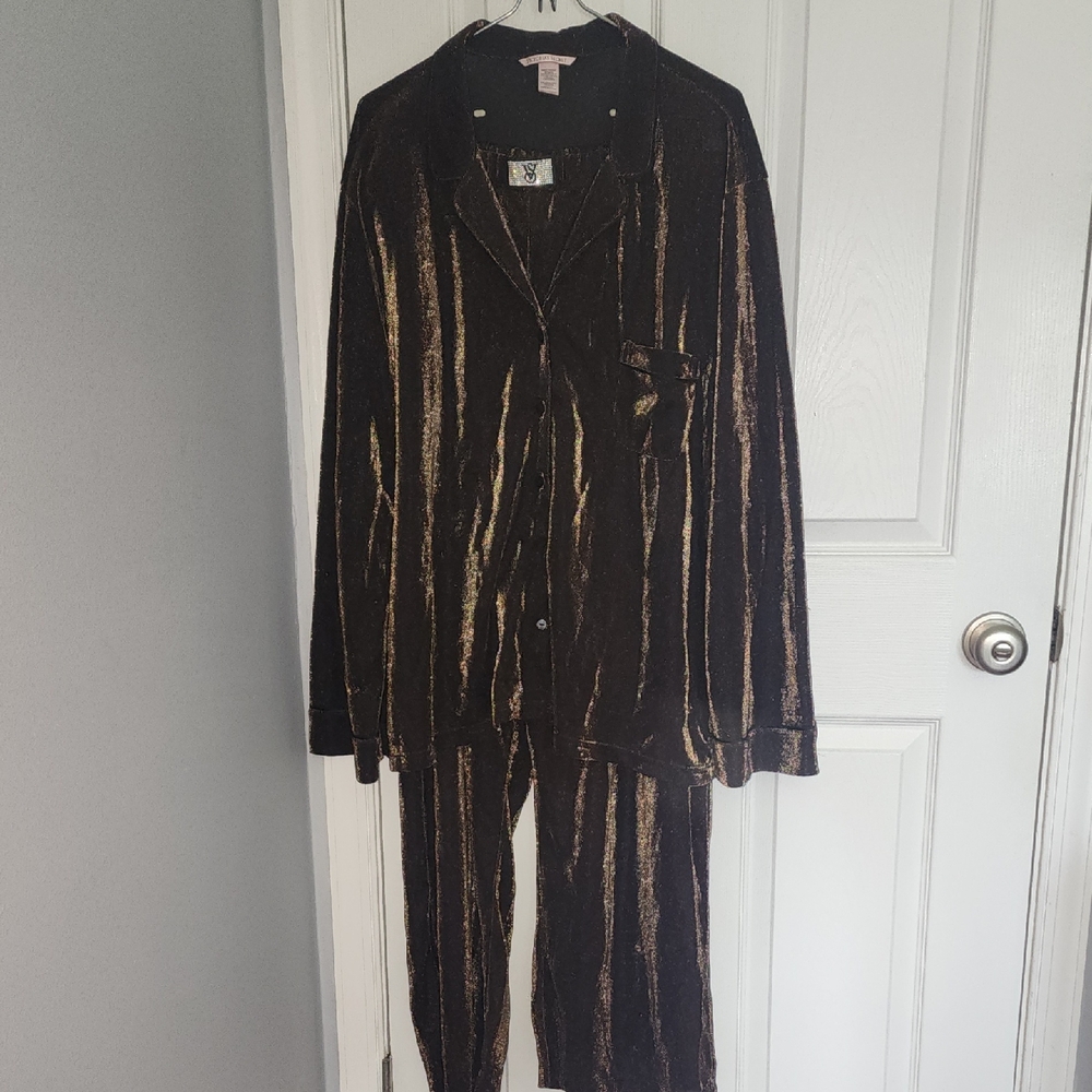 Victoria's Secret Brown Matalic Lounge Set